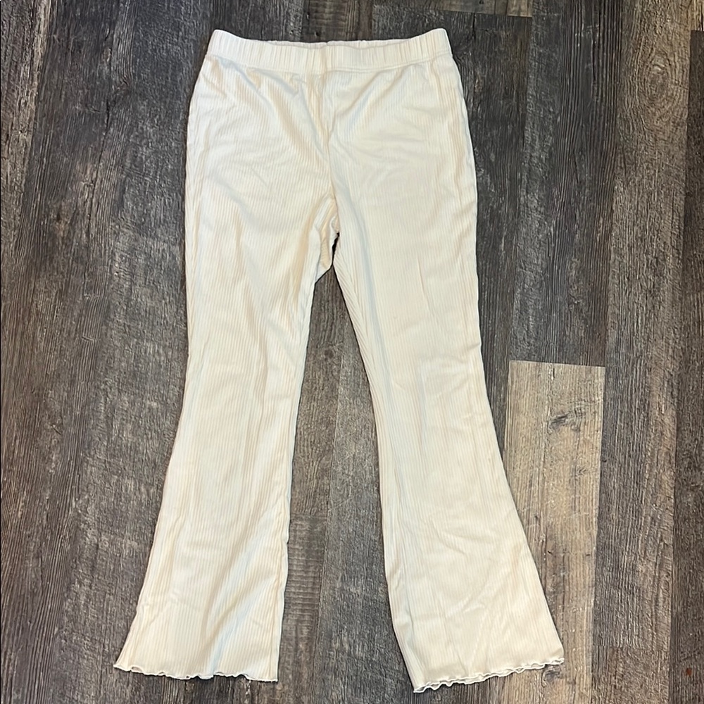 Target Soft Cream Ribbed Bottoms - Picture 2 of 4
